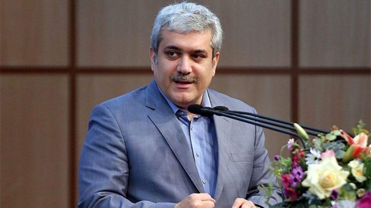 سورنا ستاری