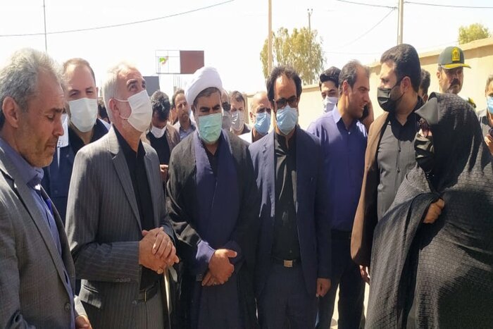 وزیر آموزش و پرورش: مدارس ایمن جایگزین کلاس‌های کانکسی در بم می‌شود