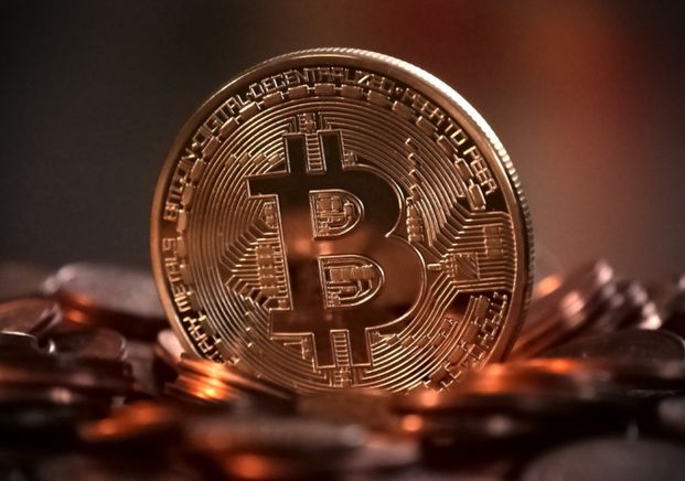 ارزش بازار بیت کوین از مجموع سه بانک بزرگ جهان بیشتر است