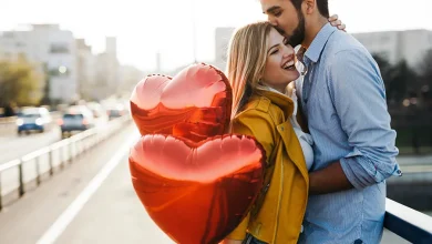 آموزش کامل عشق بازی و شیطنت‌های دوران نامزدی + ۱۰ روش جذاب
