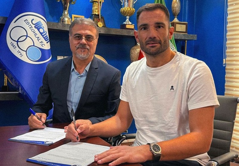 فوتبال , استقلال ,